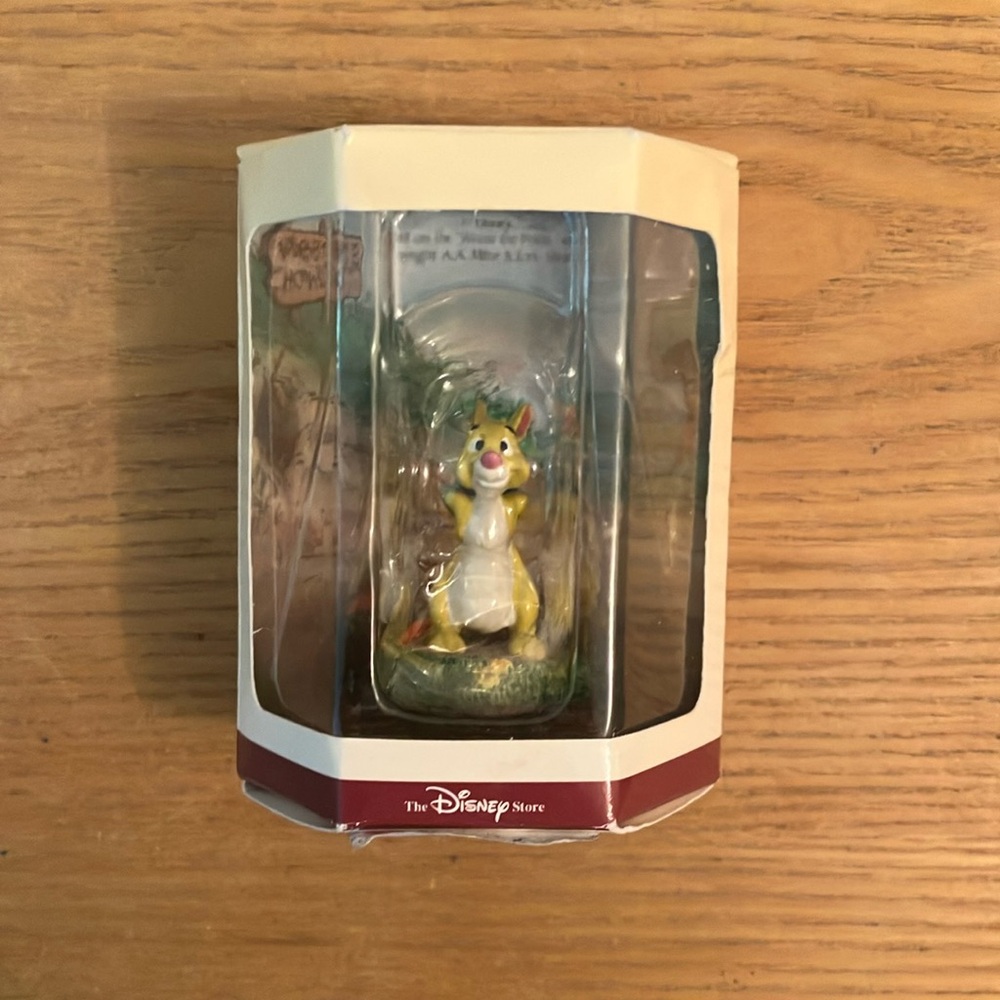 Disney Store Tiny Kingdom Winnie the Pooh Rabbit Figurine